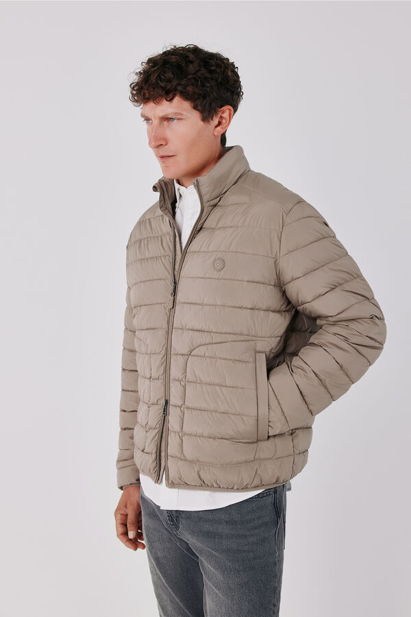 Cortefiel Ultralight puffer jacket Brown