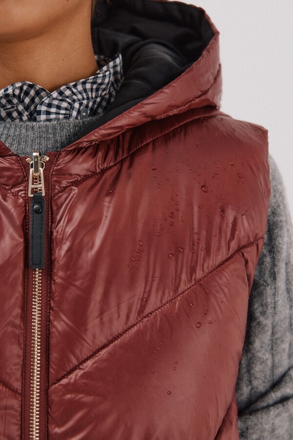 Cortefiel Long reversible gilet Maroon