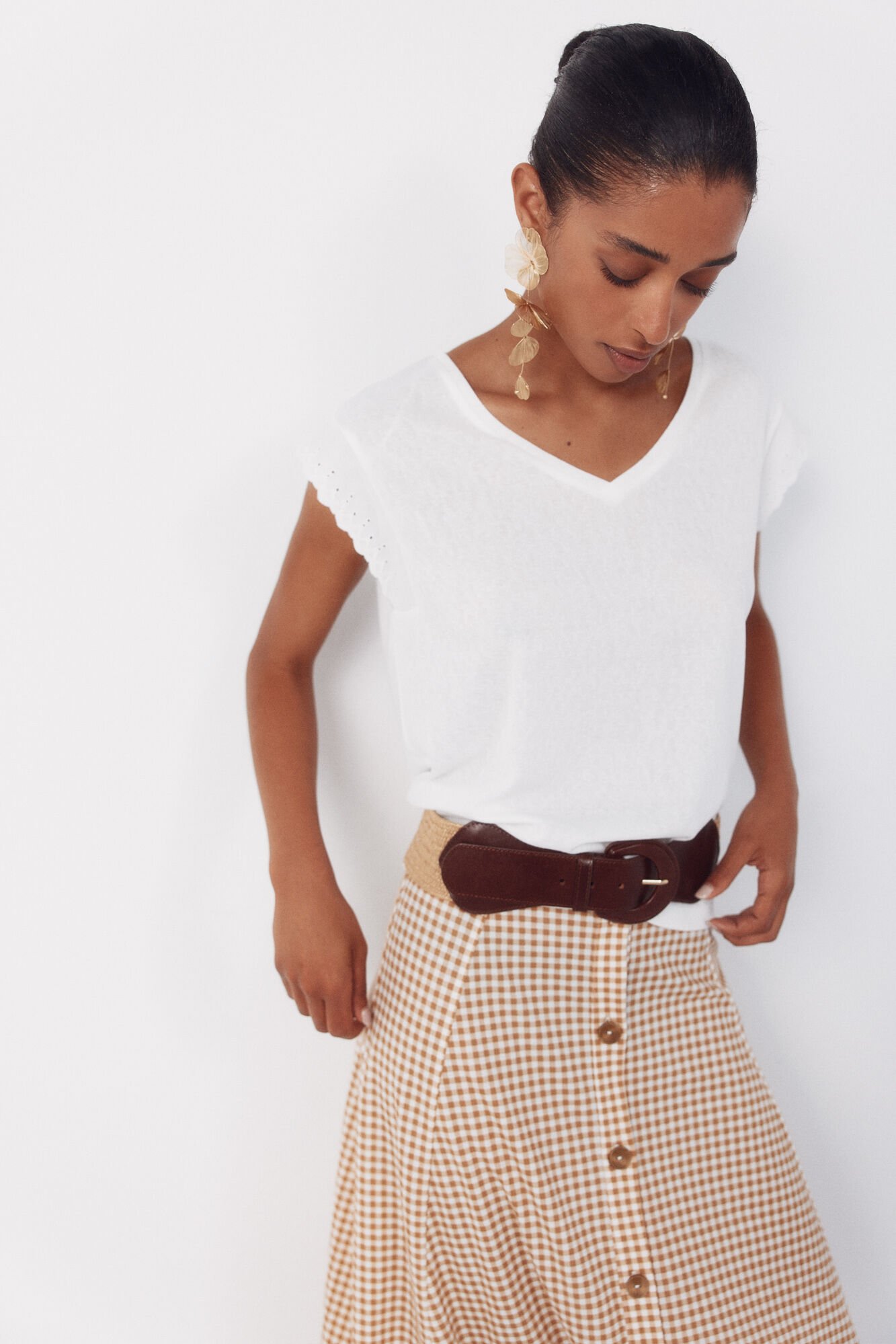 Cortefiel T-shirt with trim on sleeves