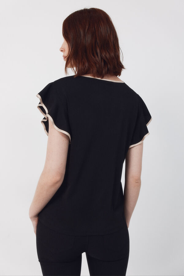 Cortefiel Contrasting piping jersey-knit top Black