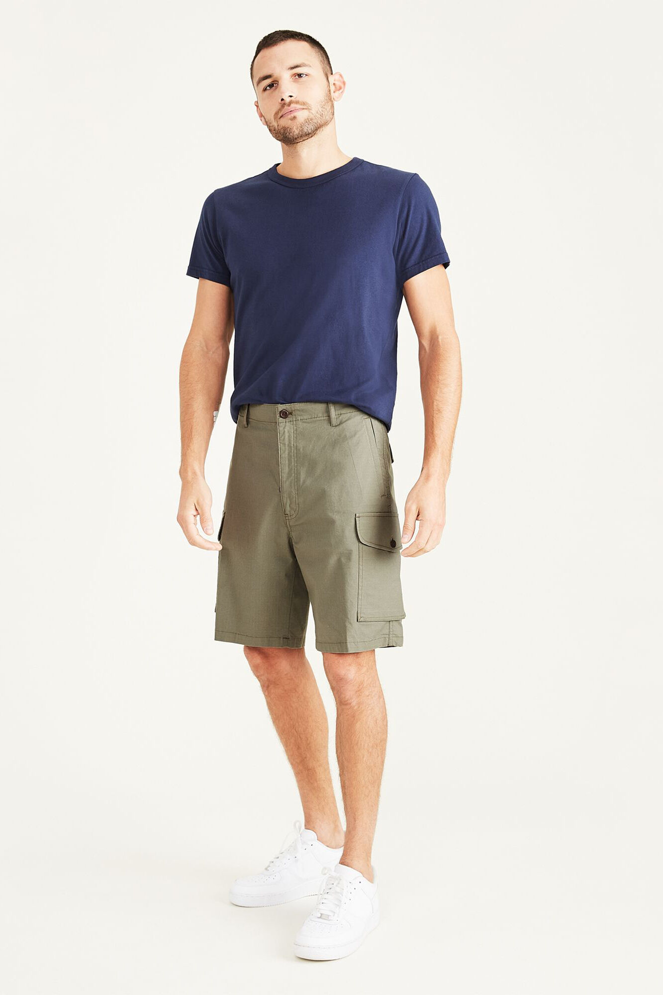 Bermuda deals cargo kaki