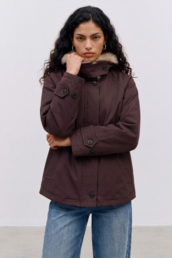 Vero Moda Casaco curto gola alta Castanho