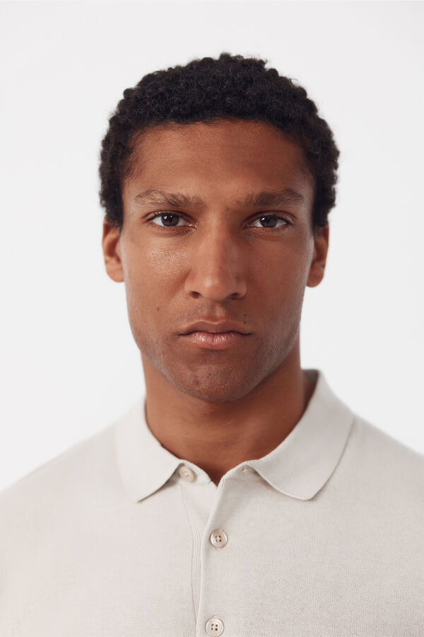 Cortefiel Basic short sleeve polo shirt Beige