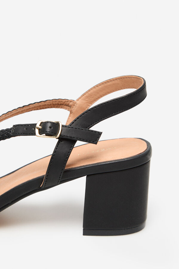 Cortefiel Heeled sandals with braided strap Black