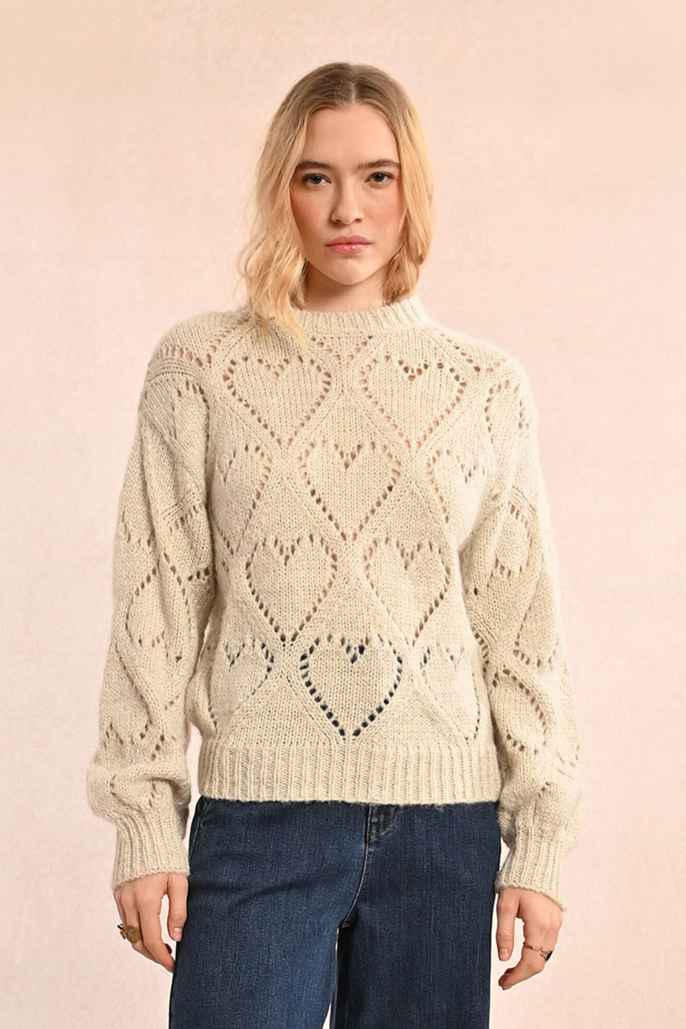 Jersey de mujer de manga larga en punto calado con corazones Jerseis y cardigans de mujer Cortefiel