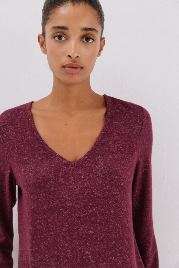 Cortefiel Essential v-neck t-shirt Purple