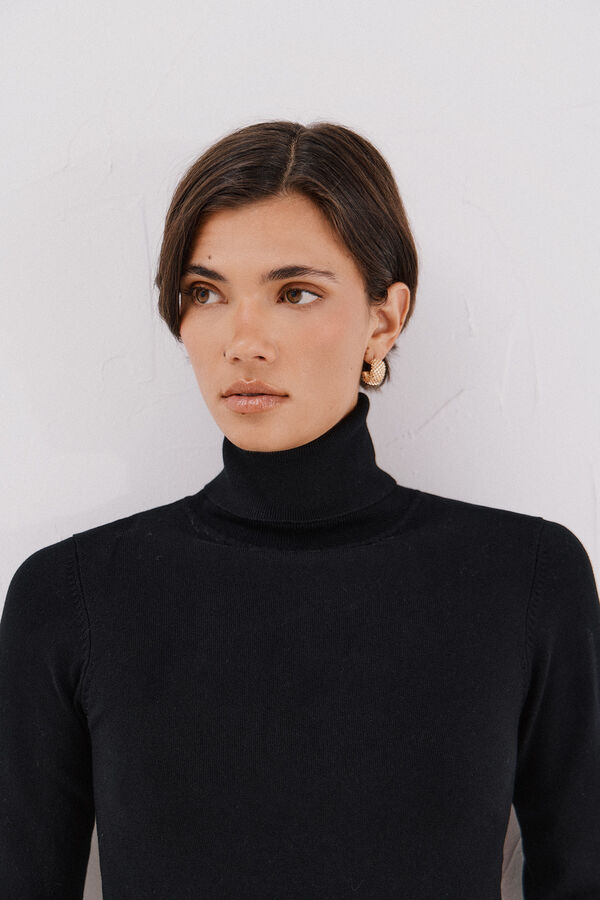 Cortefiel Short-sleeved jumper Black