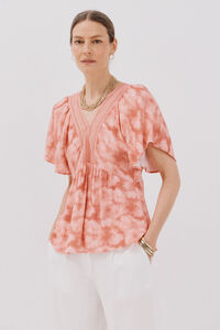 Cortefiel V V neckline