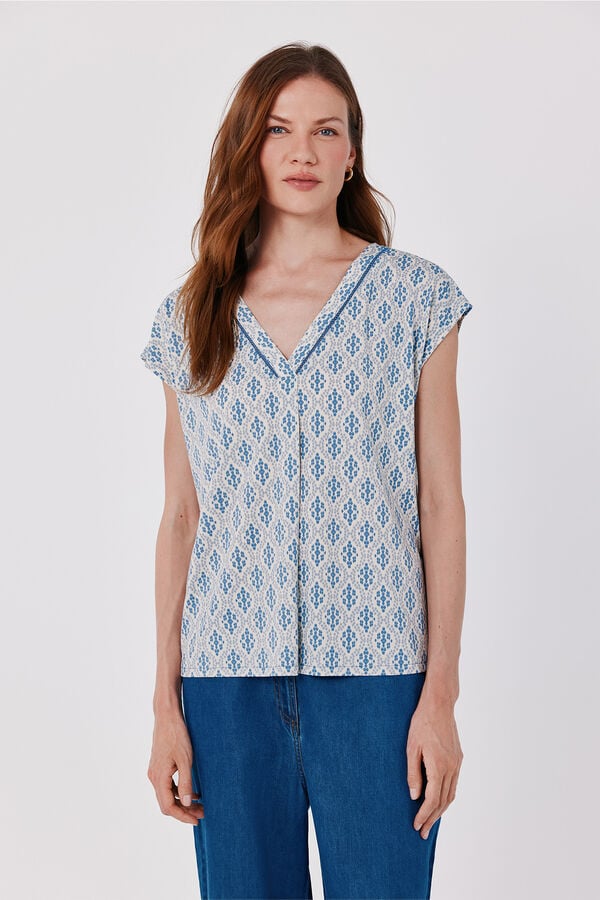 Cortefiel V-neck T-shirt with lace detail Printed blue