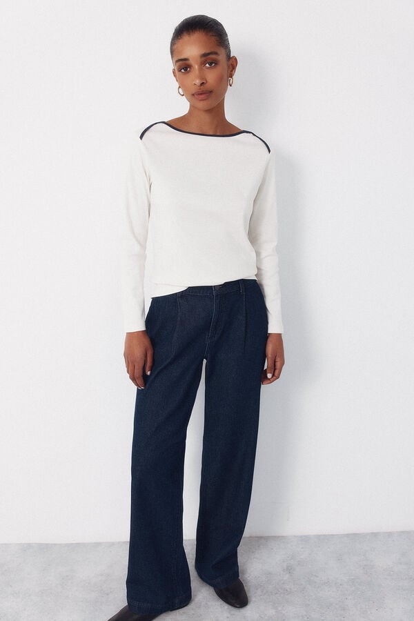 Cortefiel Contrast boat neck t-shirt Ivory