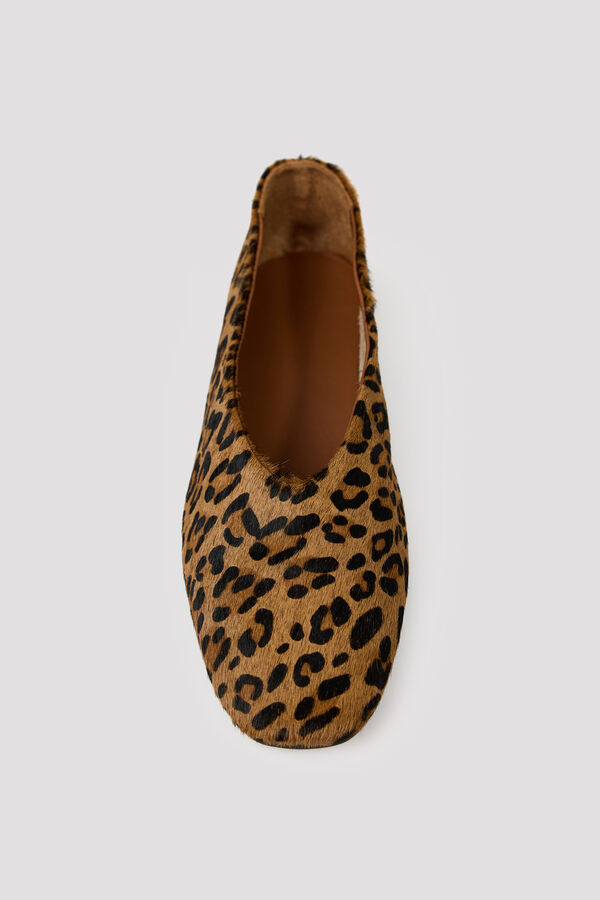 Cortefiel Animal print leather ballet flats Printed brown