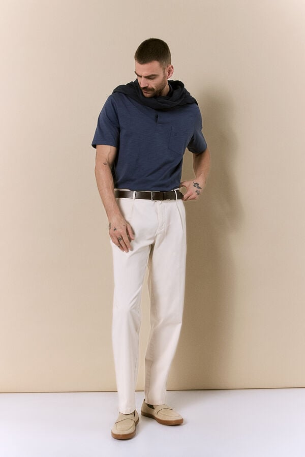 OOTO Chino con pinzas regular Marfil