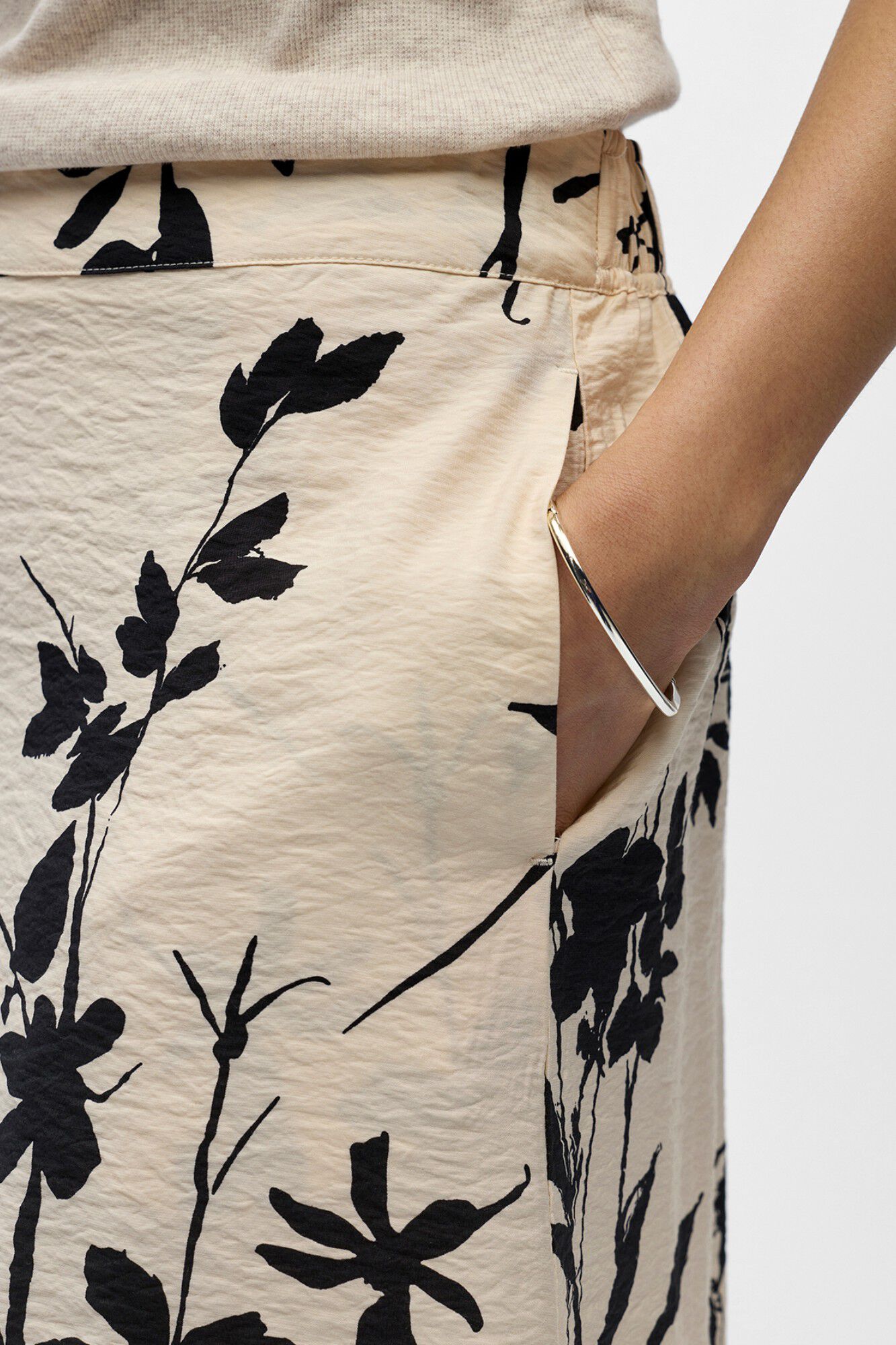 Object Printed midi skirt