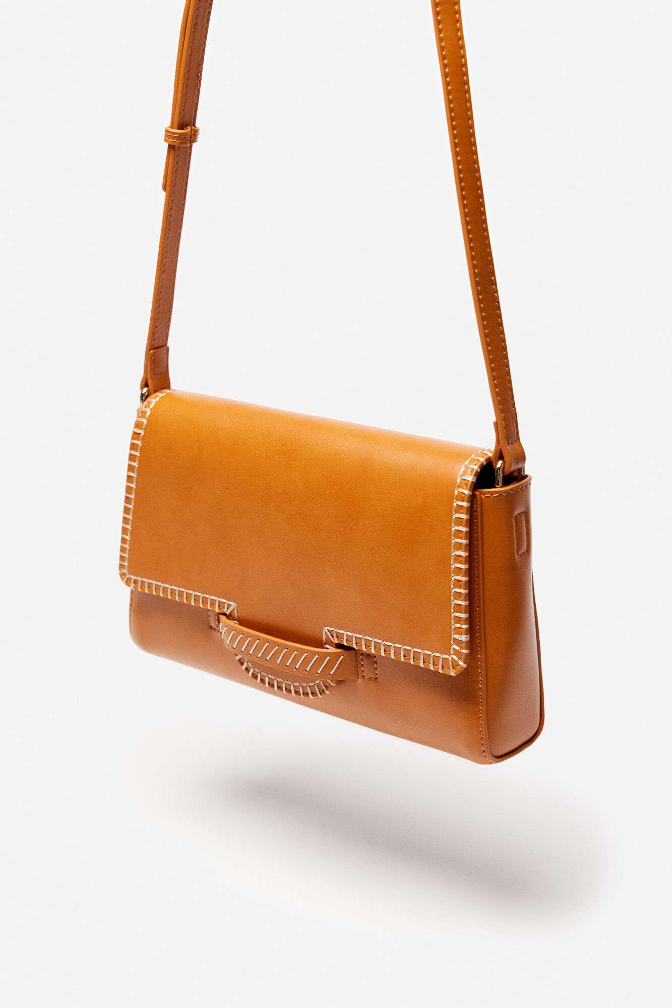 Cortefiel rebajas zapatos y 2025 bolsos