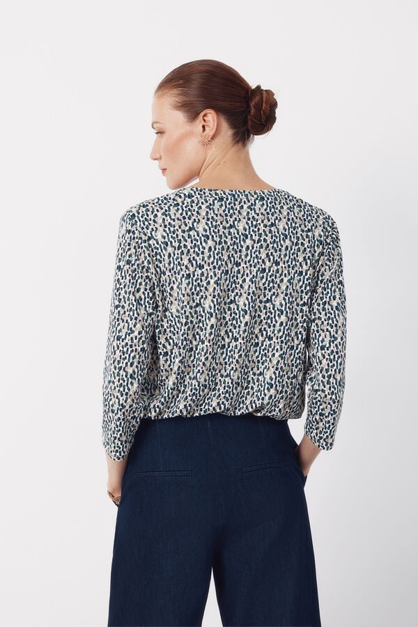 Cortefiel Basic top with mandarin collar Printed green