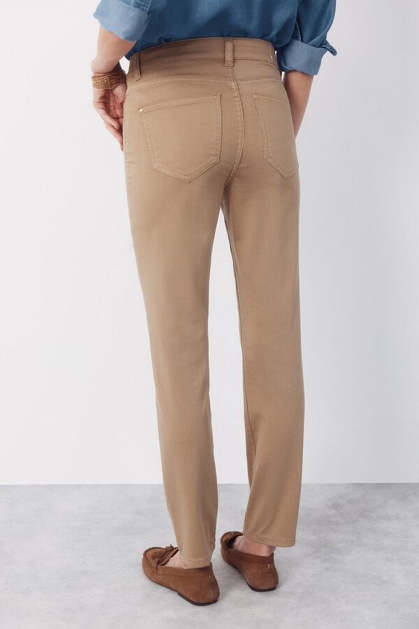 Cortefiel Jeans Sensational color Castanho