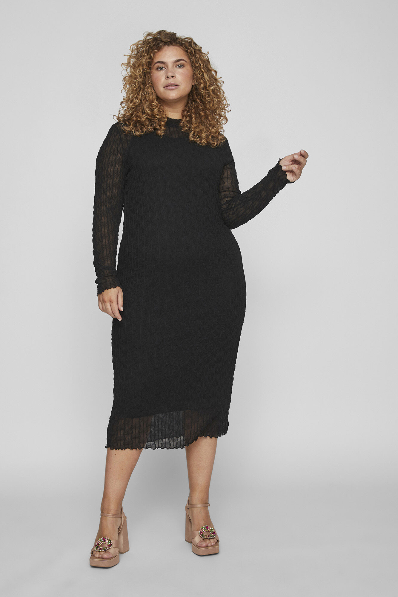 Vila vestidos deals