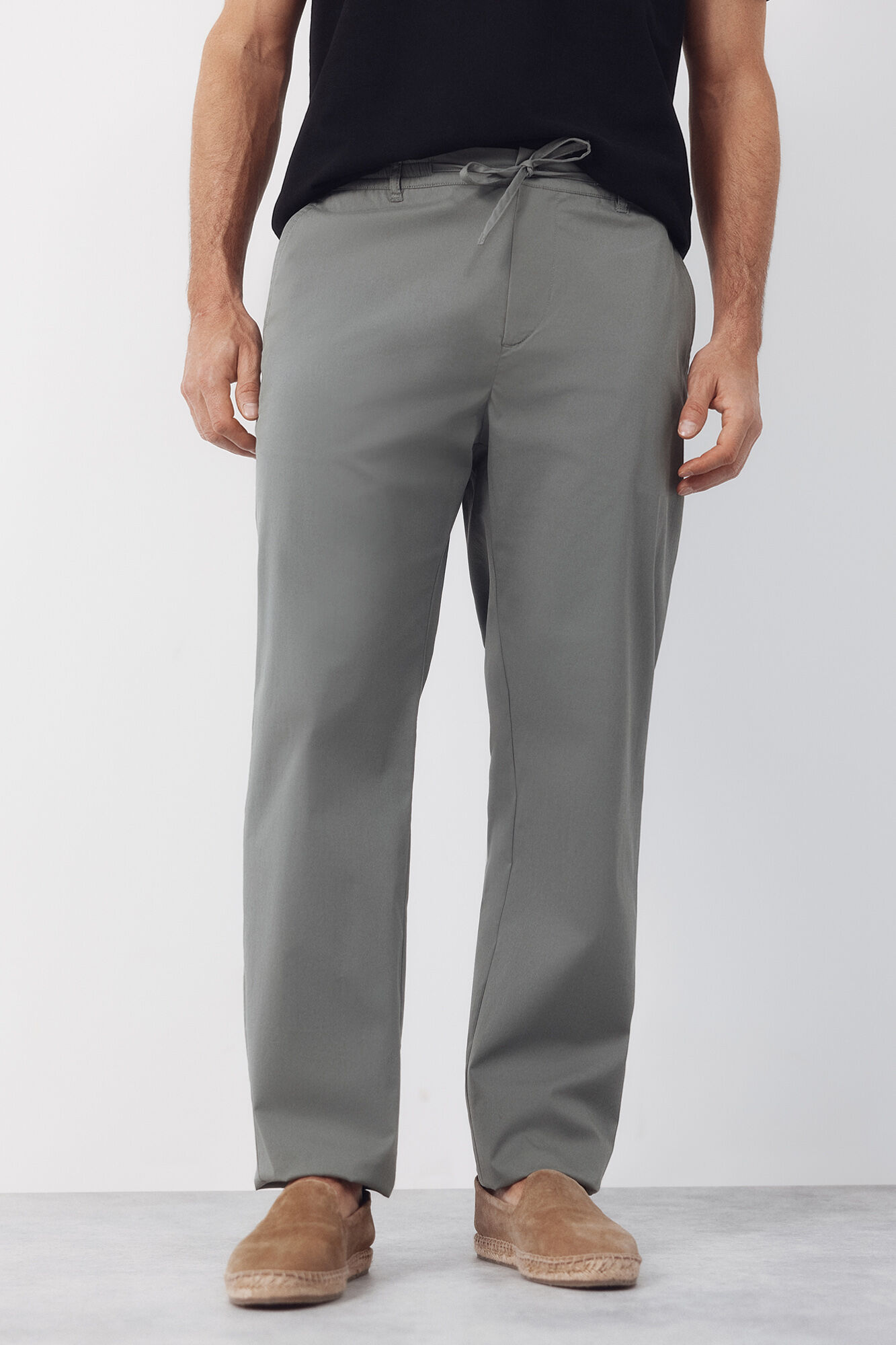 Cortefiel Technical chinos trousers with tapered laces