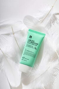 Benton Air fit uv defence sun cream