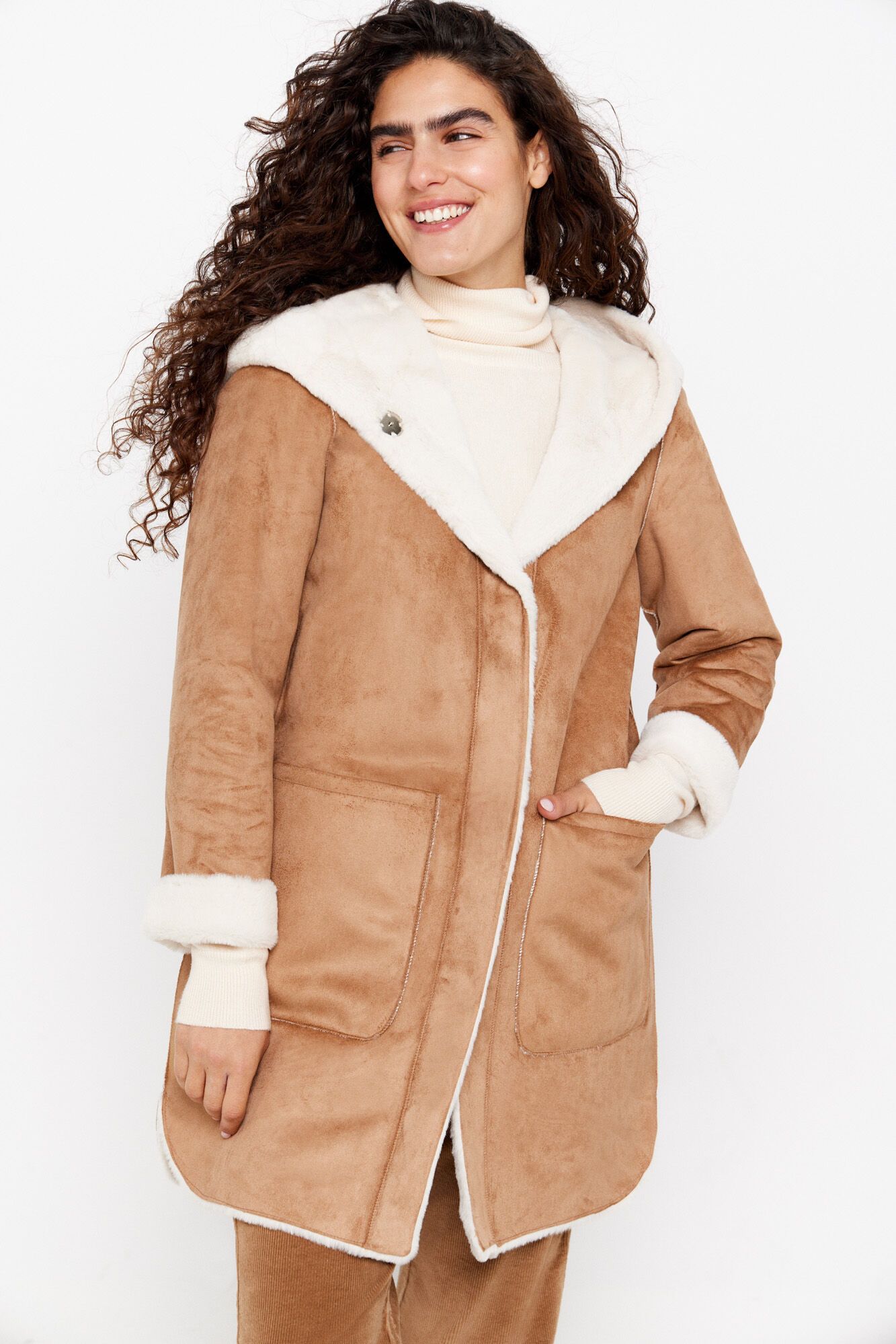 Rebajas parkas hotsell mujer cortefiel