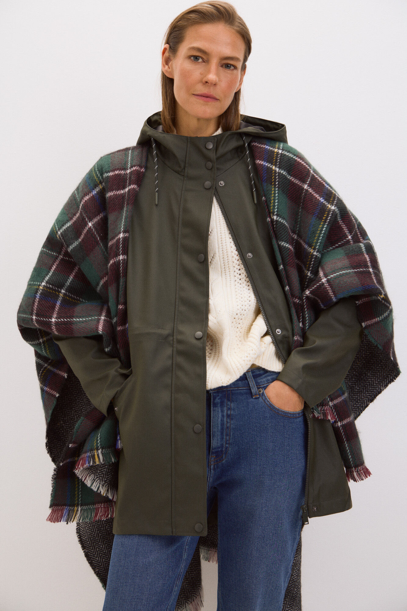 Vero Moda Chubasquero curto 