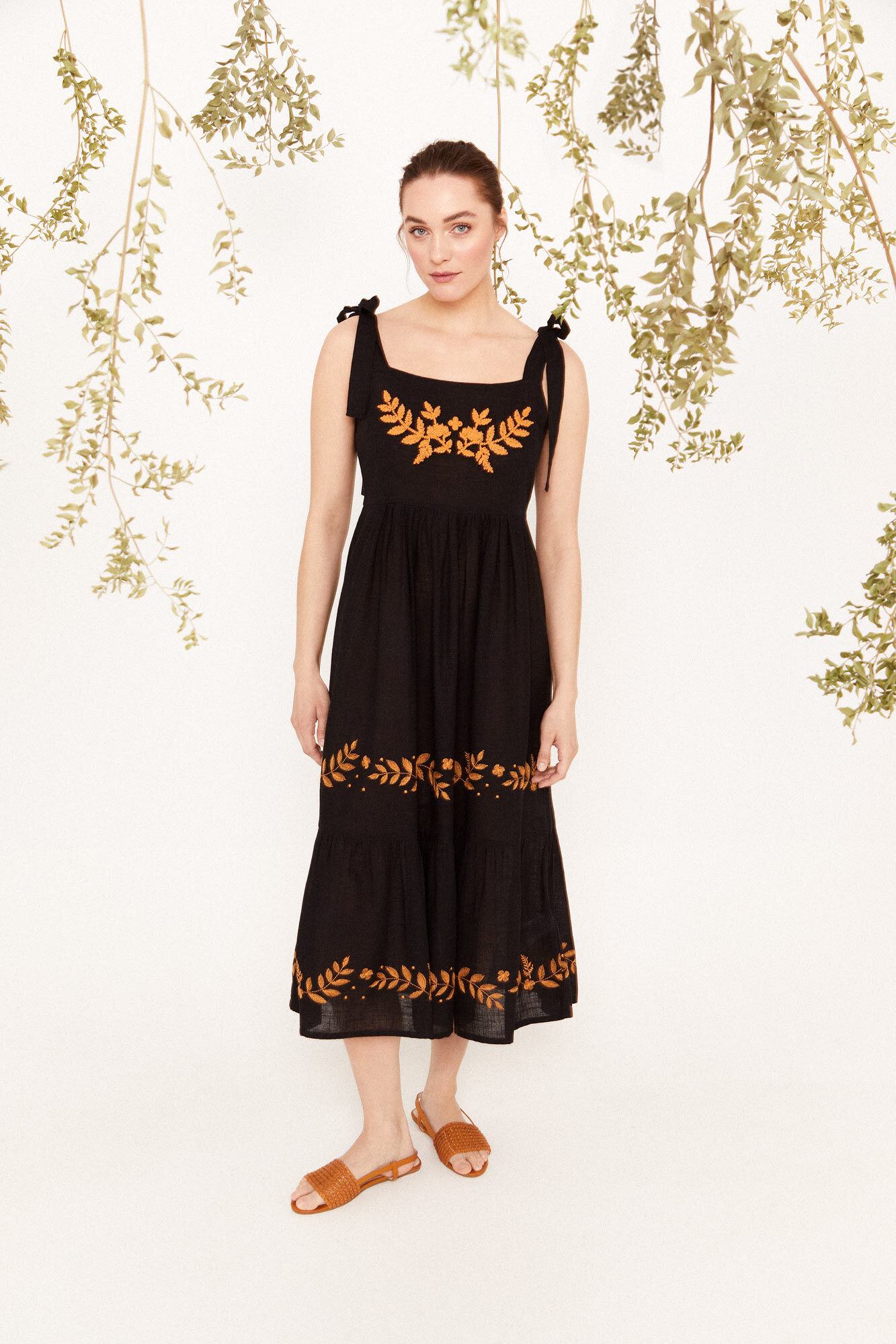 Vestidos de mujer clearance en cortefiel