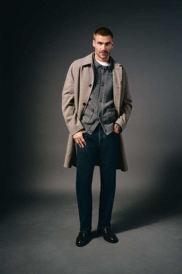 OOTO Casaco de malha botões e dois bolsos Cinzento