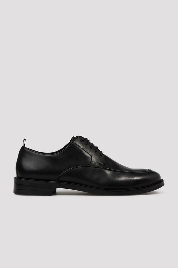 Zapato cordones piel