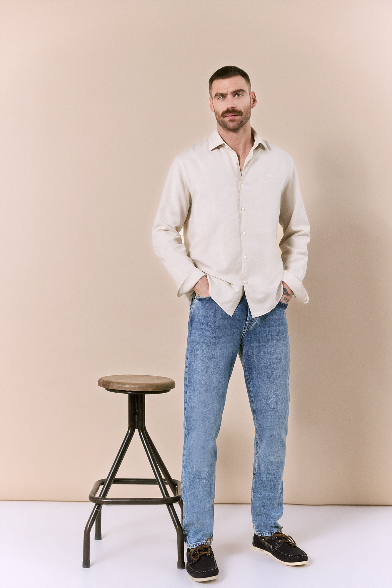 OOTO Camisa manga comprida em algod&atilde;o e linho