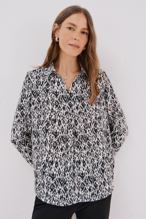 Cortefiel Pleated shirt Printed white