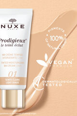 Nuxe BB Cream Moisturizer with 24H Color, Prodigieux&reg; le teint &eacute;clat 30ml - Light tone Printed white