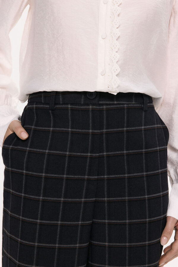 Vila Calça social xadrez com viscose Preto