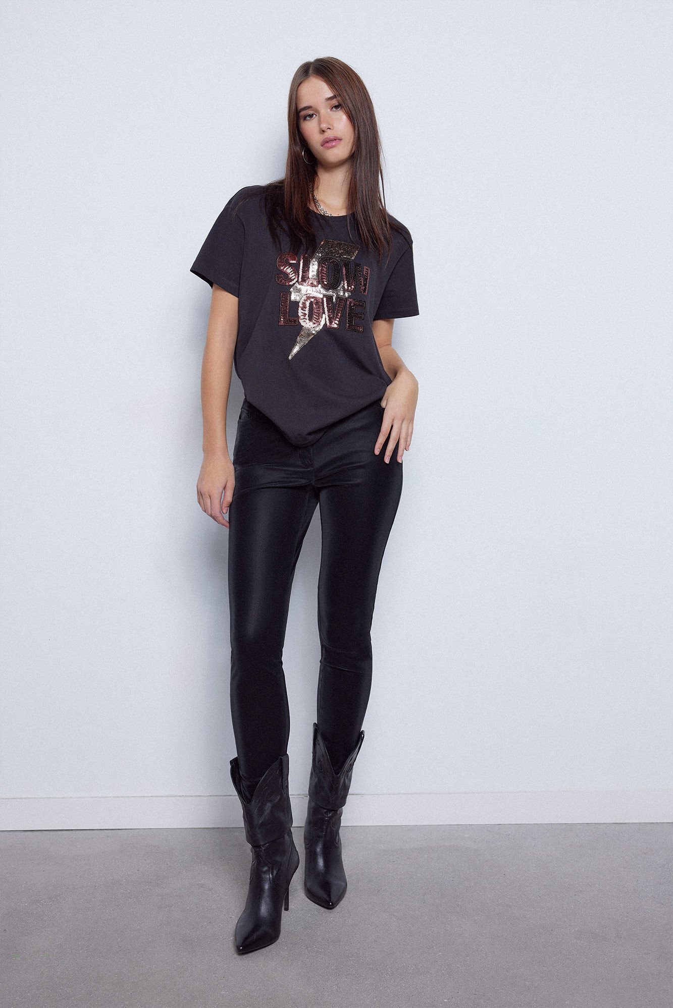 Camiseta levis store lentejuelas