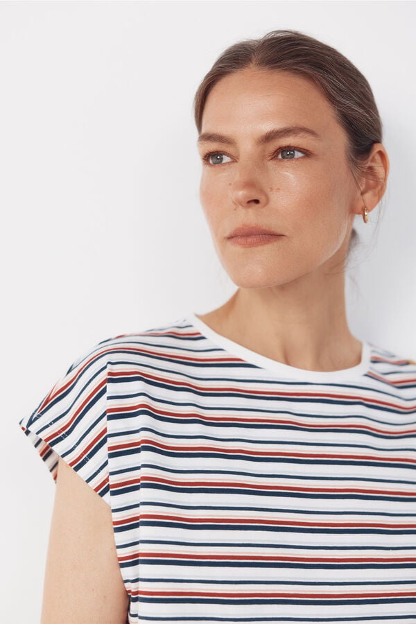 Cortefiel Basic t-shirt with gold buttons Multicolour