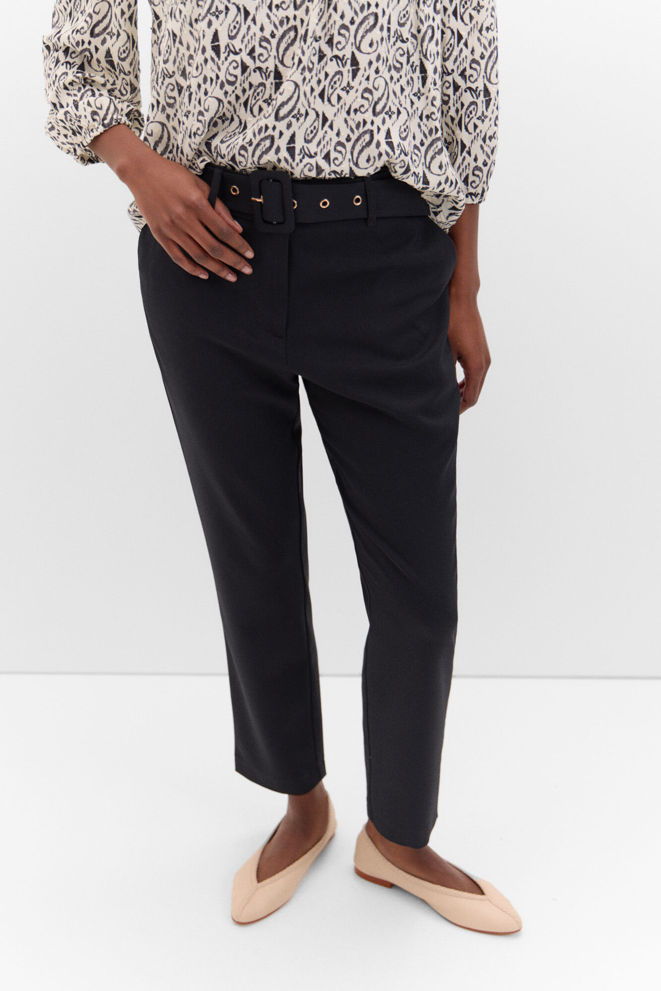 Pantalon de vestir con cinturon Pantalones de mujer Cortefiel