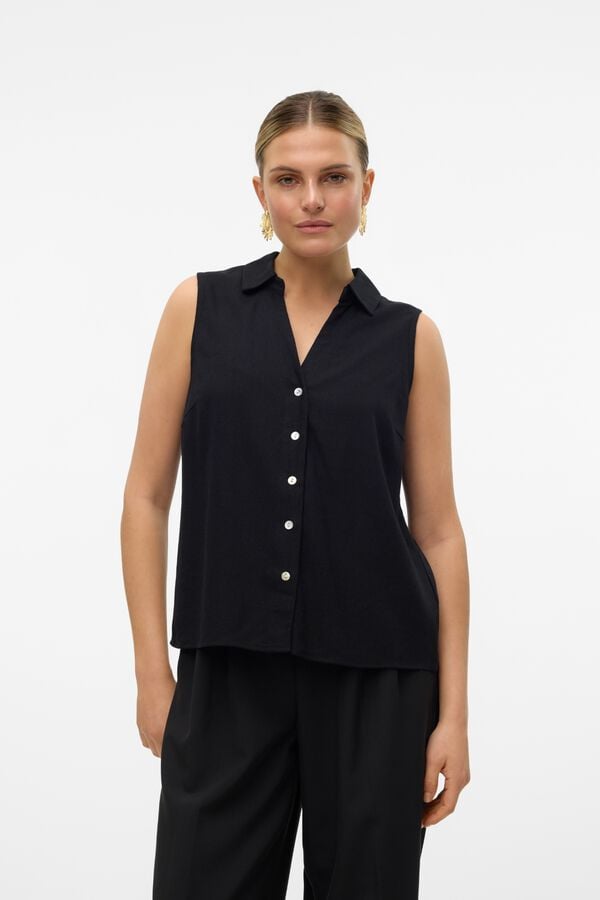 Vero Moda Fluid V-neck top Black