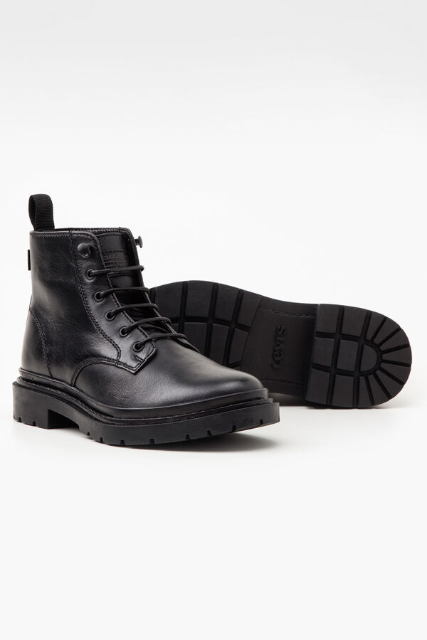 Cortefiel Trooper Chukka boots Black