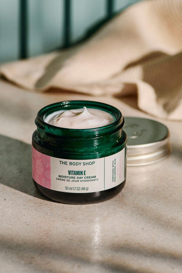 The Body Shop Crema de Día Vitamina E 50ml Multicolor