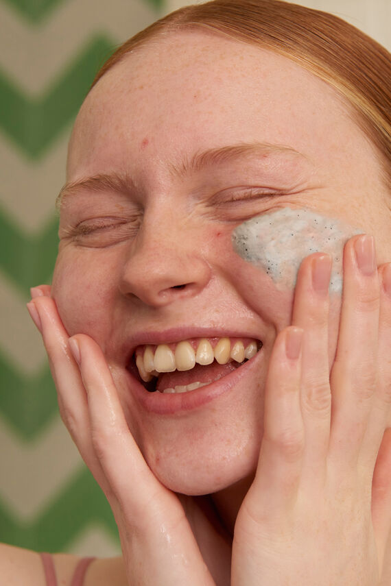 Mascarilla Exfoliante Facial 3 en 1 Árbol de Té 125ml