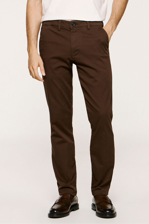 Selected Calça calças chino slim fit feita de algodão orgânico  Castanho