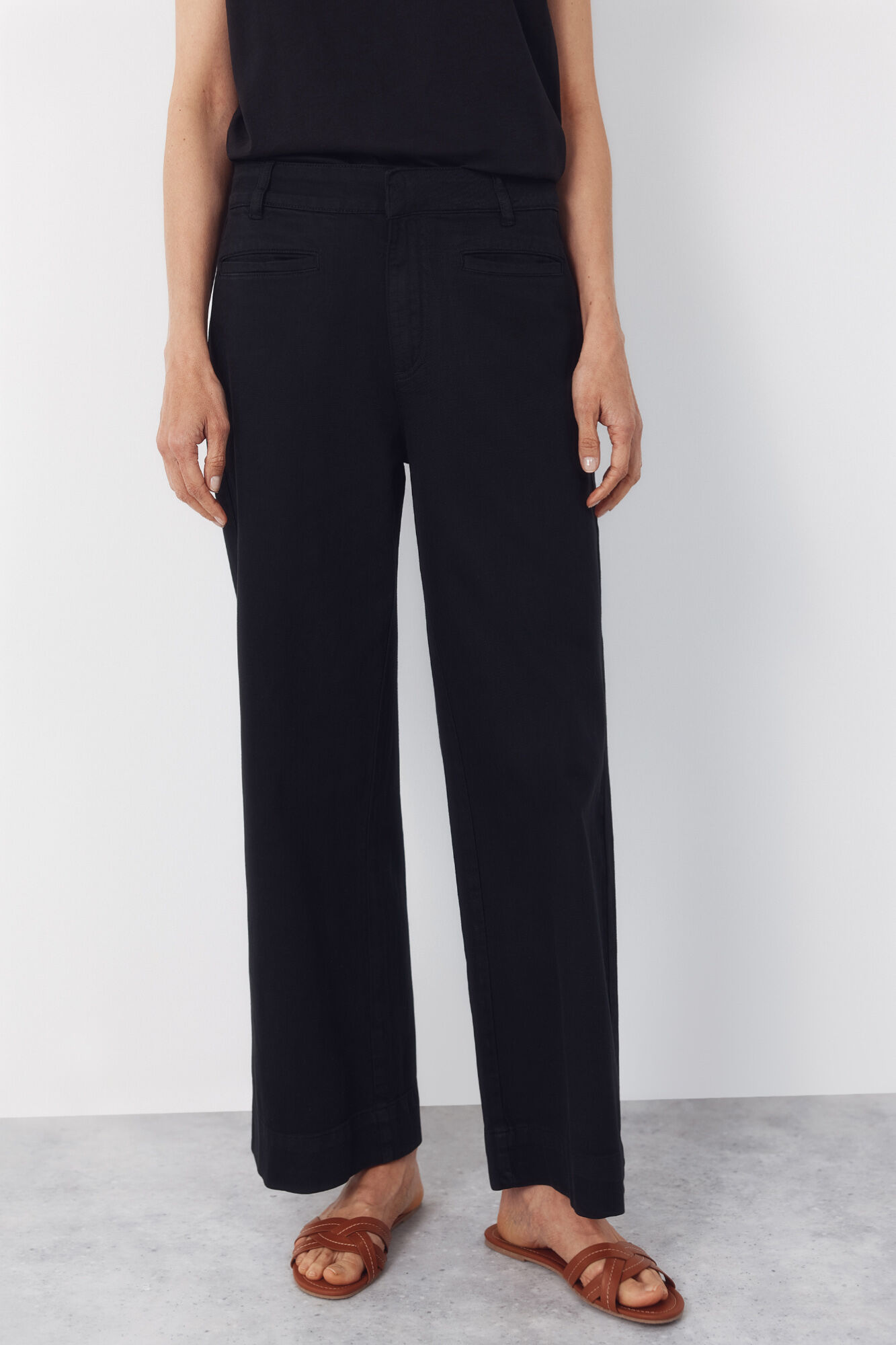 Cortefiel Piping trousers