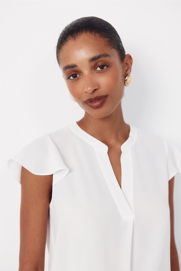 Cortefiel Fluid flutter sleeve blouse White