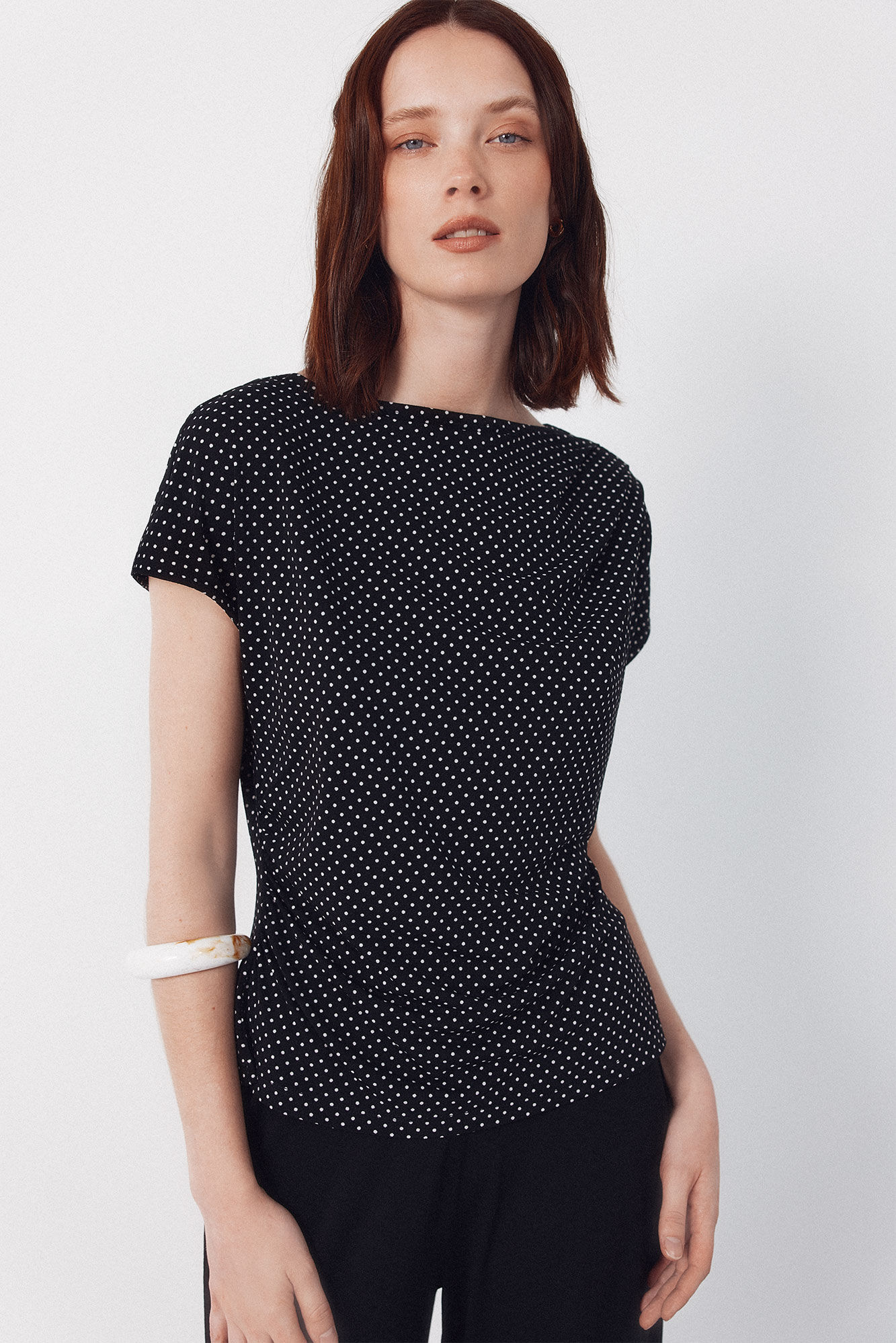 Cortefiel Blusa plissada de manga curta