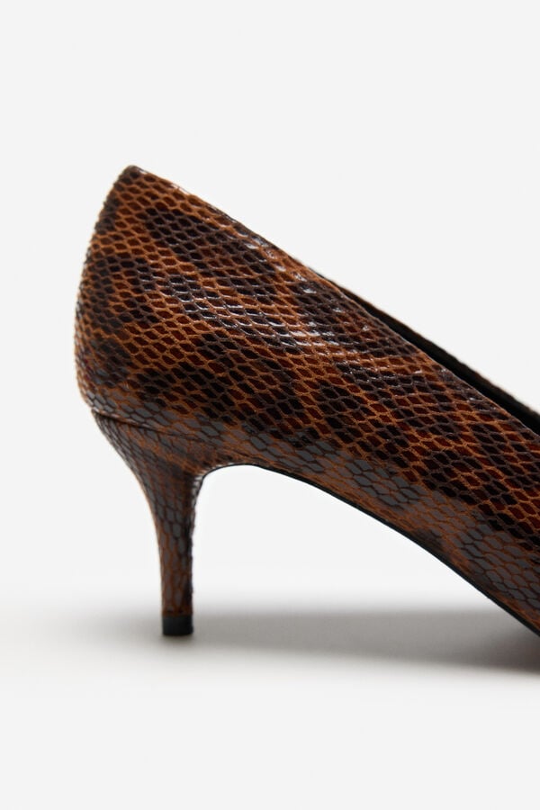 Cortefiel Leopard thin heel Printed beige