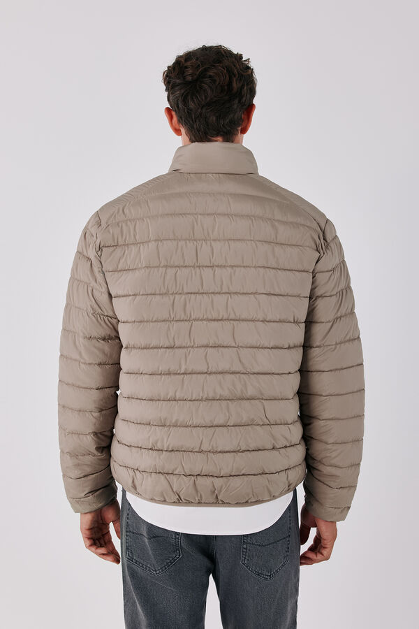 Cortefiel Ultralight puffer jacket Brown