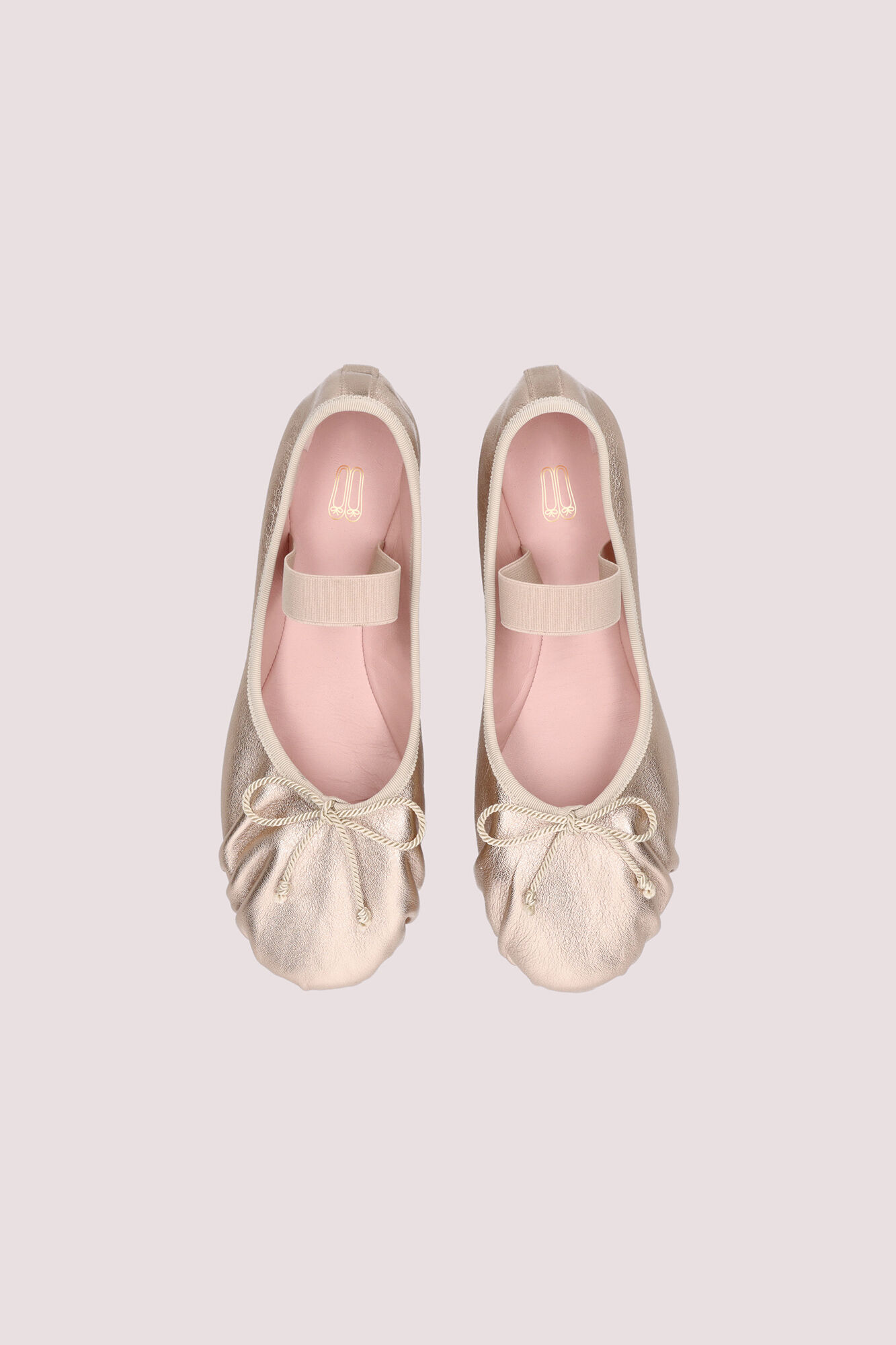 Bailarina estilo sacchetto metalizada Zapatos de mujer Cortefiel