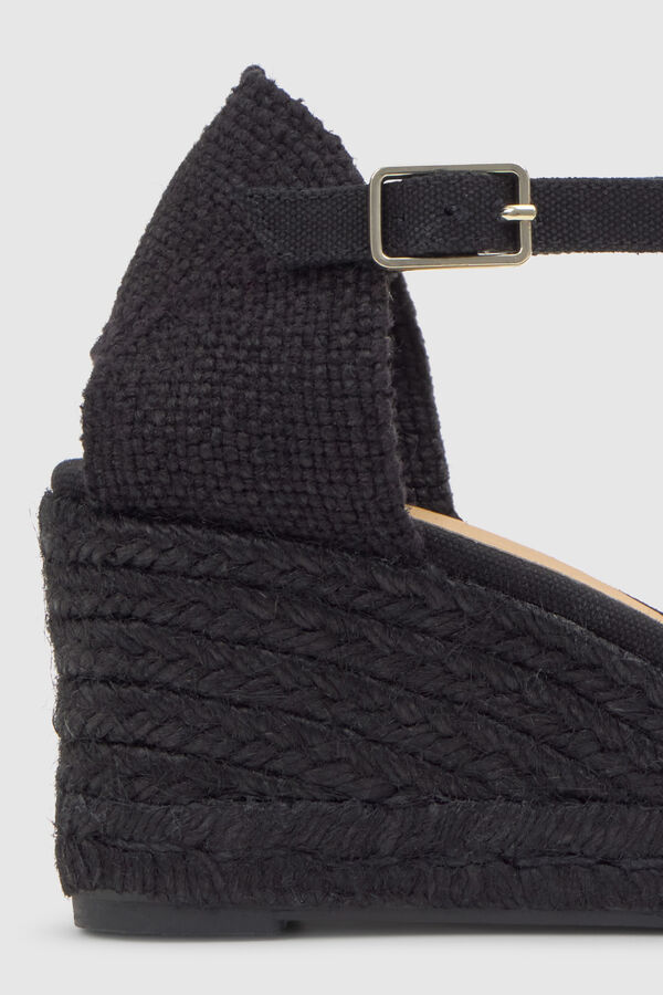 Casta&ntilde;er Alpercata cunha de juta tingida Preto