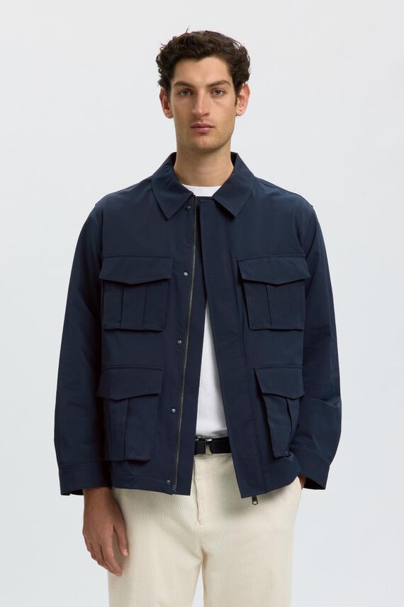 Chaqueta field multibolsillos
