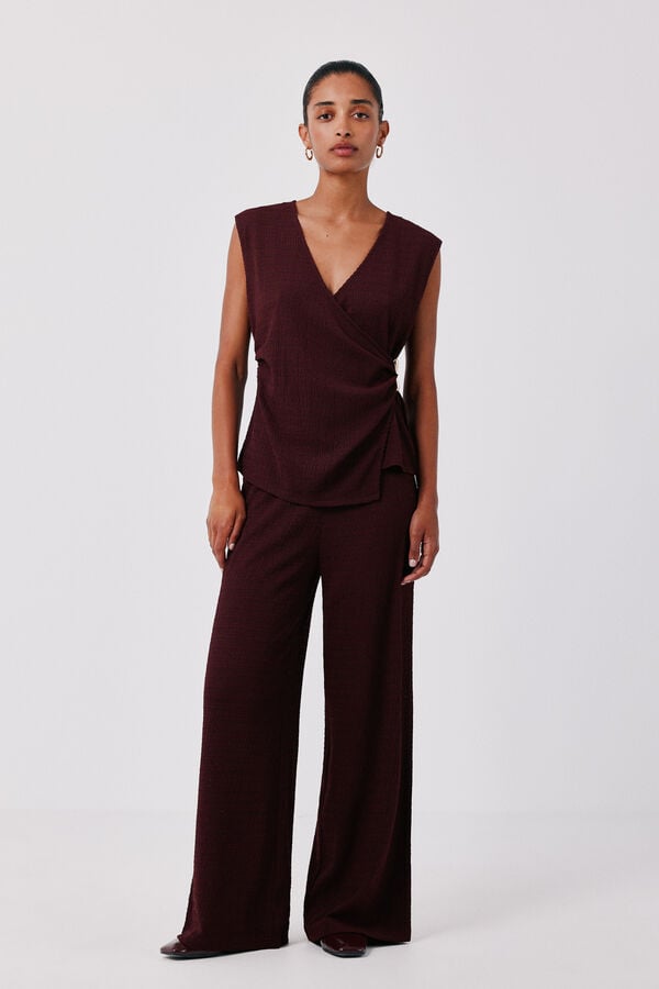 Cortefiel Top with clasp Maroon