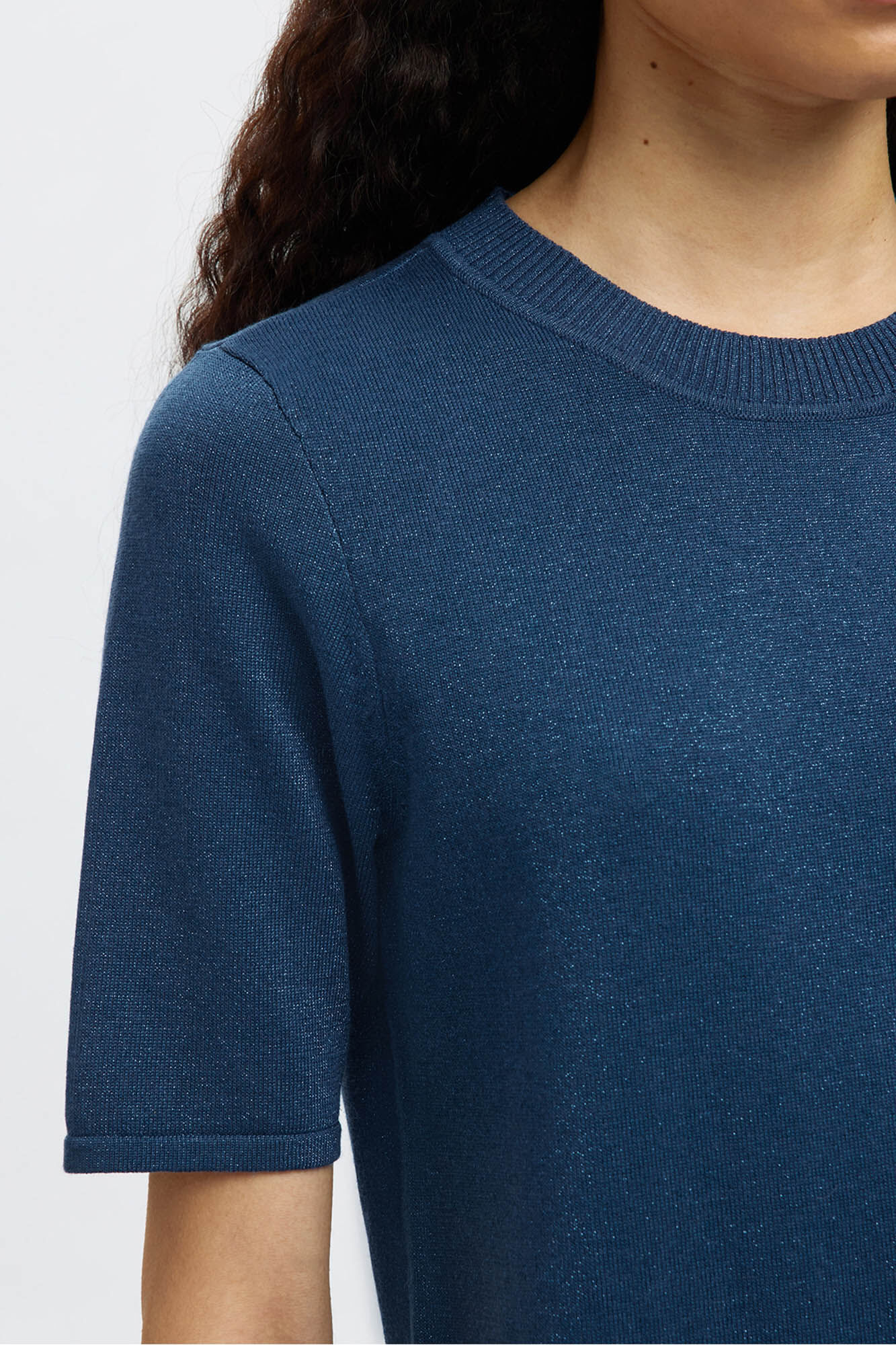 Selected Top manga corta brillo